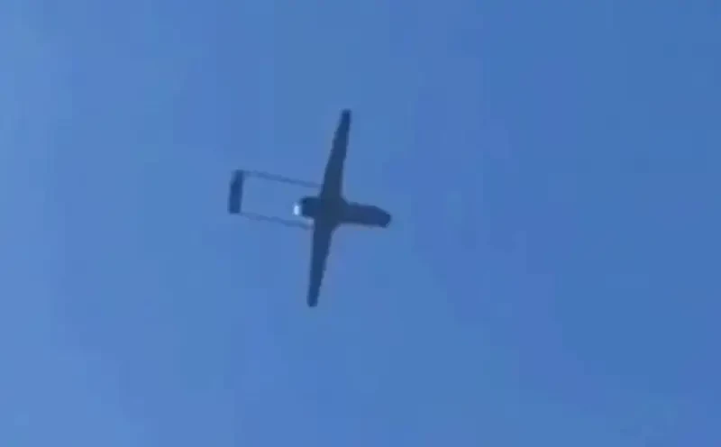 Противник в течение ночи атаковал дронами Подмосковье, Рязанскую, Брянскую и Смоленскую области, вновь вводились ограничения в аэропортах