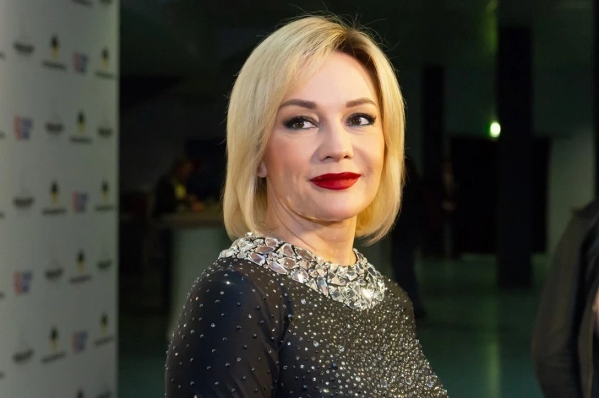 18-летний сын Татьяны Булановой набил тату на лице