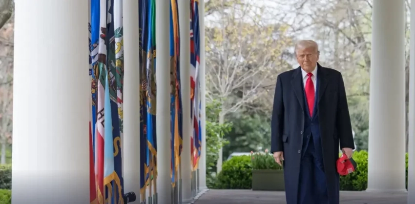 Трамп присматривается к введению санкций против России на этой неделе - WSJ «со ссылкой на лиц, знакомых с ходом мысли президента США»