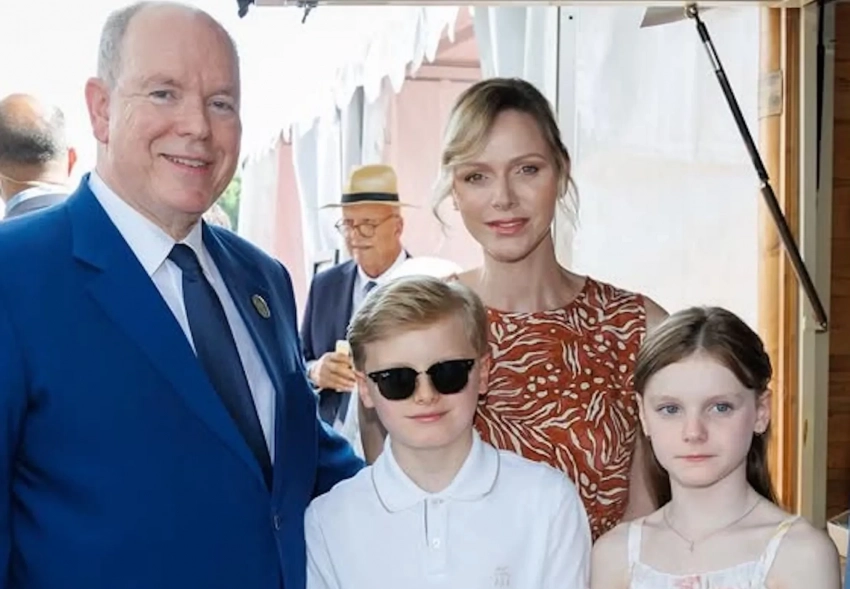 Княгиня Шарлен и князь Альбер вышли в свет с детьми