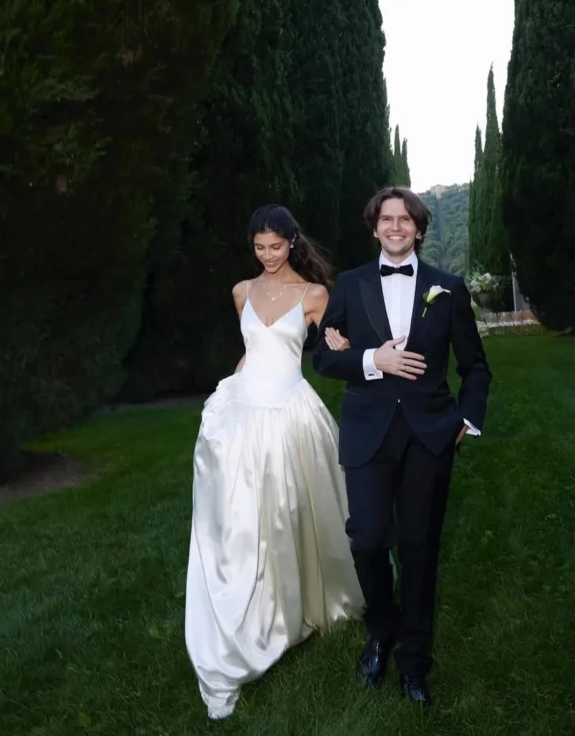 Вилла в Тоскане и церемония в саду: появились новые фото итальянской свадьбы дочери Оксаны Рим Варвары Протасовой