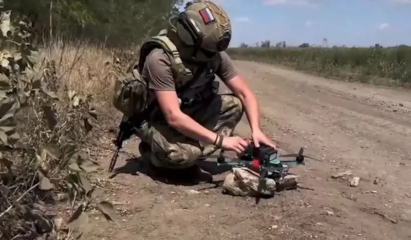 «Ситуация не очень хорошая»: Украинские военные сообщают о заходе передовых подразделений ВС РФ на окраины Степногорска Запорожской области