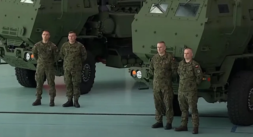 Скептицизм нарастает: опрос показал, что менее половины поляков уверены в способности своей армии отразить «российскую угрозу»