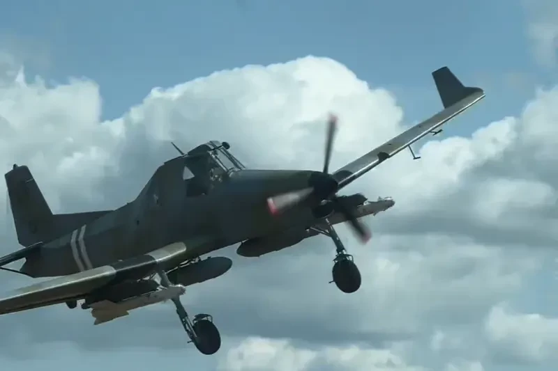«Новый охотник за дронами»: На Украине подвесили ракеты «воздух-воздух» на сельскохозяйственный самолёт