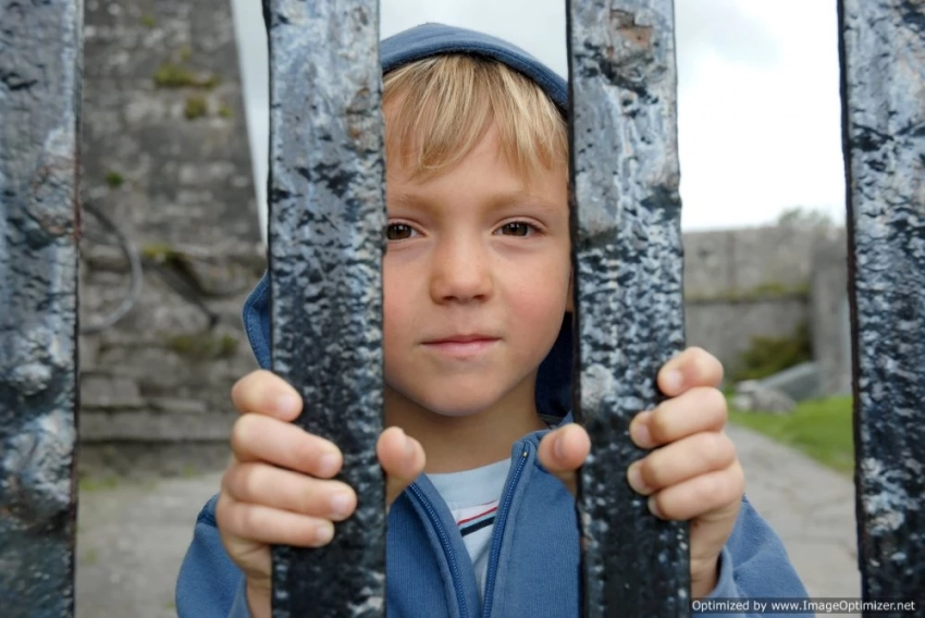 Черты характера, по которым можно понять, что ваш ребёнок станет преступником, когда вырастет