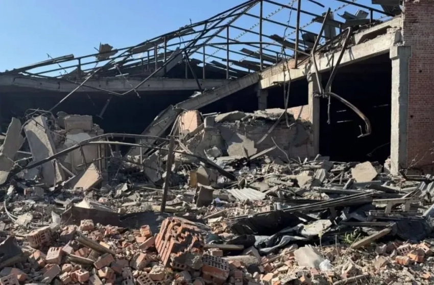 Разрушены цеха и административное здание: по предприятию военпрома в Днепропетровске нанесен ракетный удар