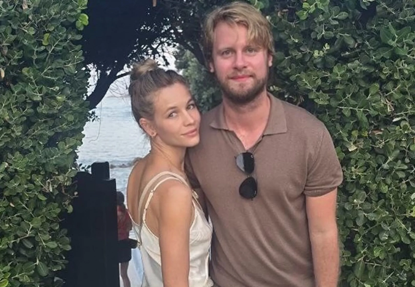 Светлана Устинова, которая недавно впервые стала мамой, отдыхает с мужем на Лазурном Берегу